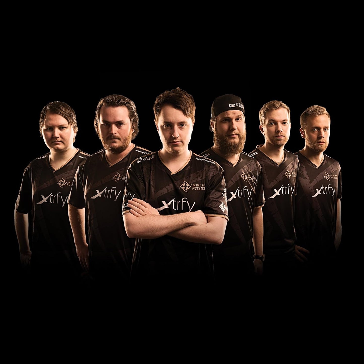 Blue Microphones 1745 Blackout Yeti + Mo-Fi Ninjas in Pyjamas