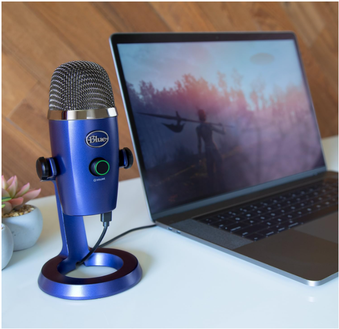 Blue Yeti Nano Premium USB Mic in Vivid Blue